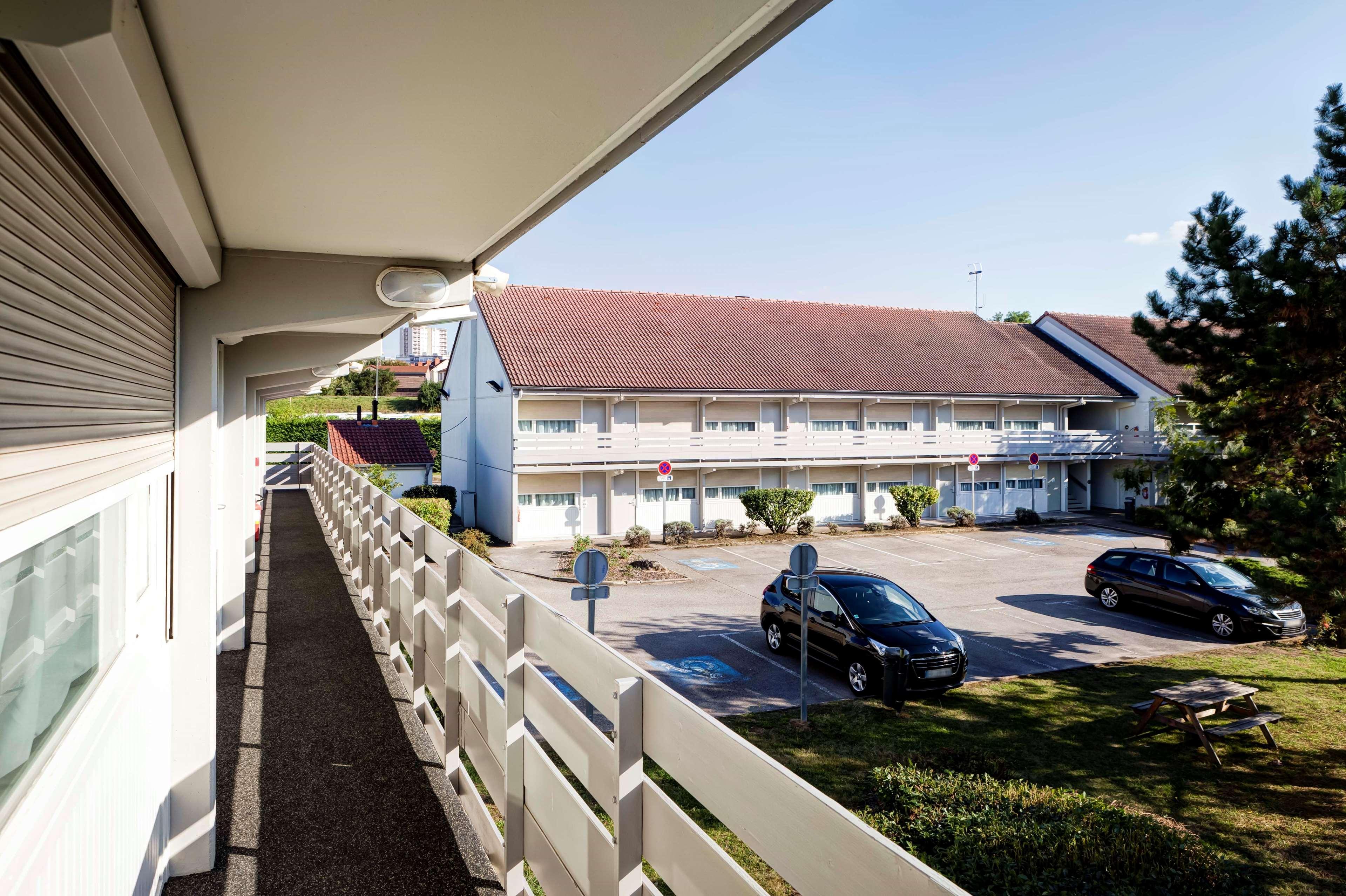 Hotel Campanile Chalon Sur Saone Exterior foto